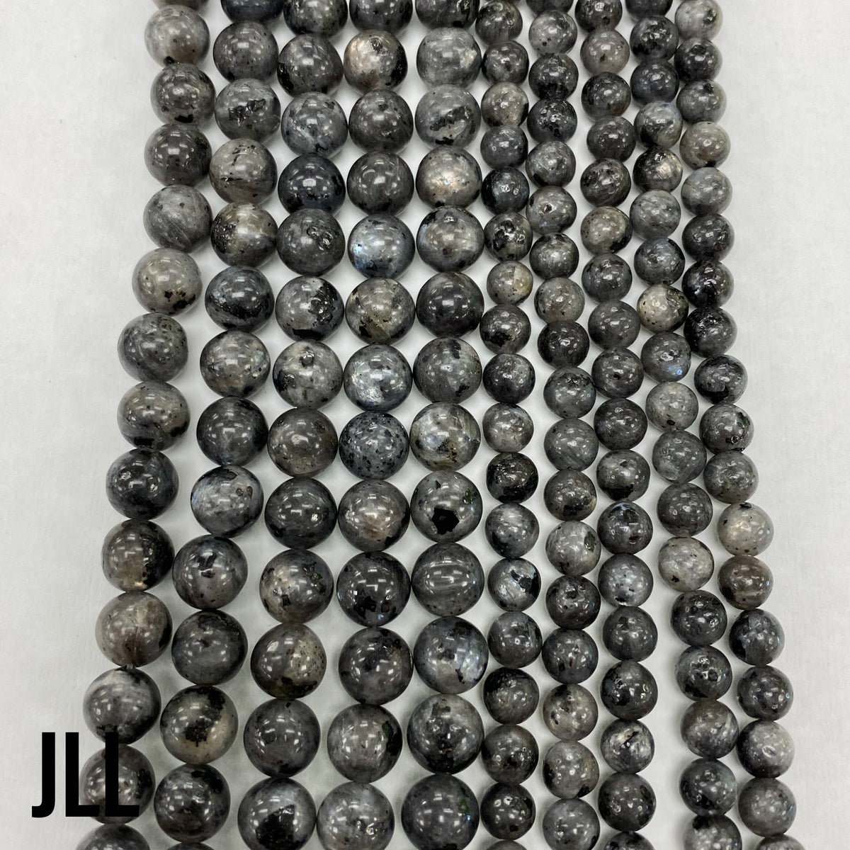 Larvakite 8mm